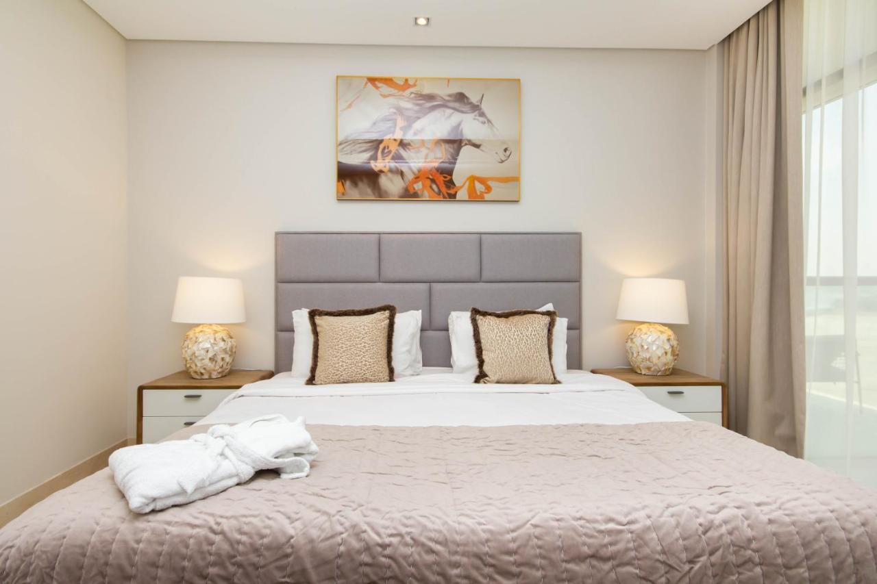 Bespoke Holiday Homes - Palm Jumeirah- 2 Bedroom Sea View With Pool & Beach Access, The 8 Dubaj Exteriér fotografie